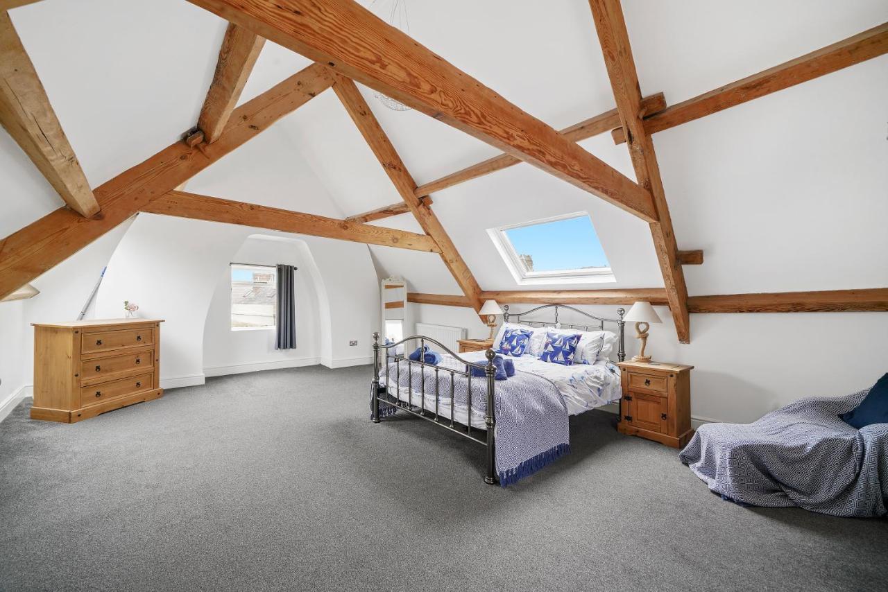 30 Percent Off! The Central Whitby Gem - 4 Bedrooms 外观 照片